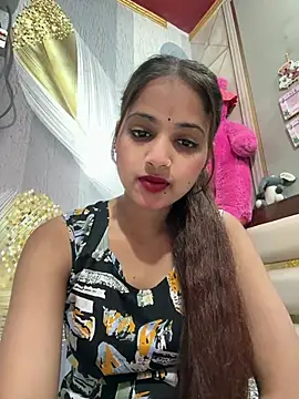 samayra1144 online show from April 2026 06:48:01 AM