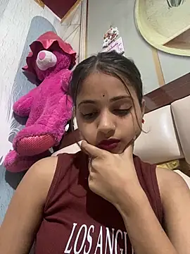 Snapshot of samayra1144 chatting on May 2026 07:15:02 AM samayra1144 online show from May 2026 07:15:02 AM