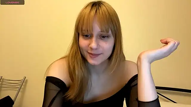 TriciaHartery online show from March 2026 07:14:02 PM