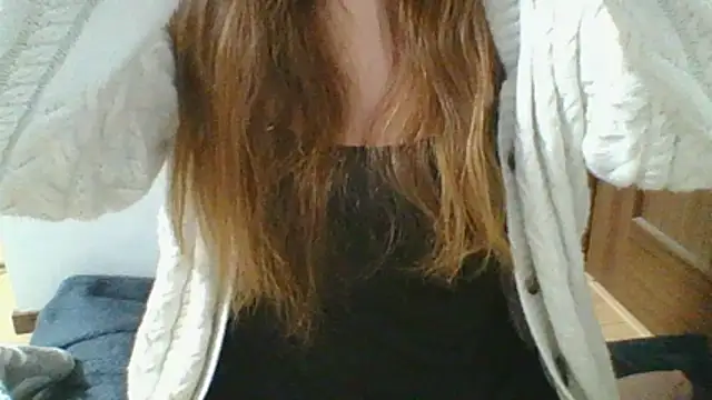 emcchi67 online show from February 2026 01:06:01 AM