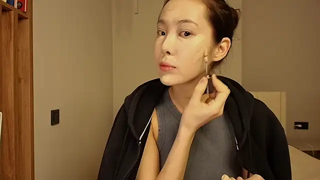 Snapshot of lilly_sweeet chatting on February 2026 03:06:01 AM lilly sweeet online show from February 2026 03:06:01 AM