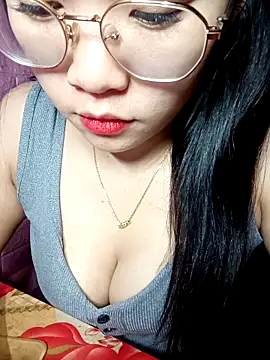 Eye-squirt online show from February 2026 03:03:02 PM