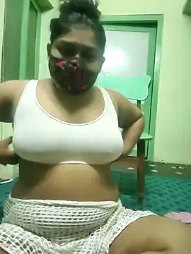 Snapshot of rubinakahtun chatting on February 2026 06:31:02 PM rubinakahtun online show from February 2026 06:31:02 PM