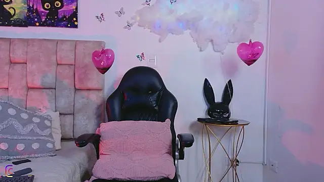 MiiaBlumm  online show from March 2026 05:25:04 PM