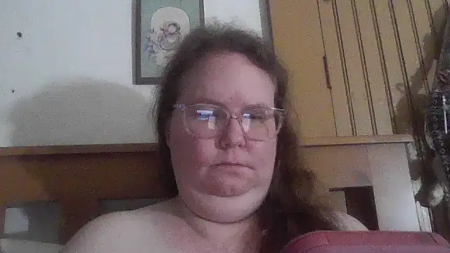 naughty queen1 online show from April 2026 11:14:01 AM