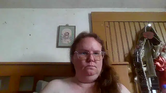 naughty queen1 online show from April 2026 07:53:01 PM