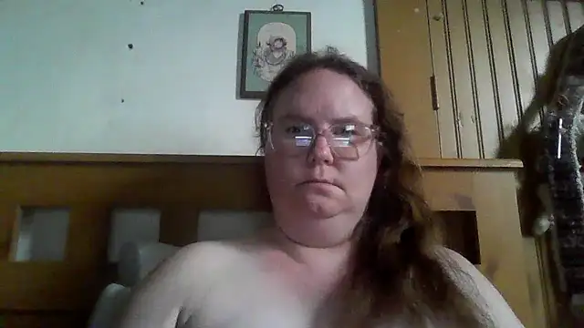 naughty queen1 online show from February 2026 10:29:01 PM