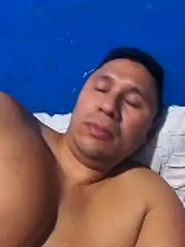 Snapshot of deiner13 chatting on February 2026 04:29:01 PM deiner13 online show from February 2026 04:29:01 PM