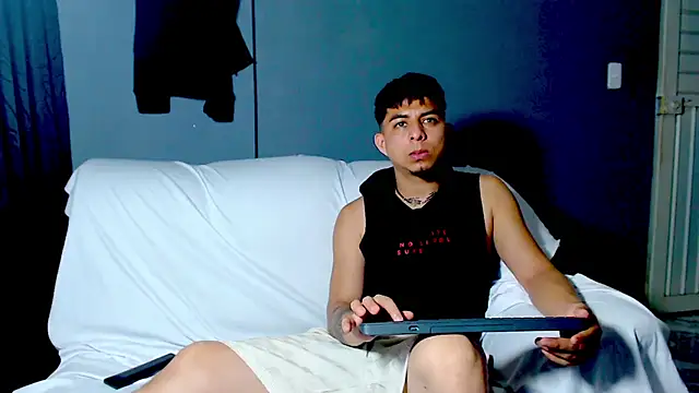 polloCol4U online show from March 2026 12:27:02 AM