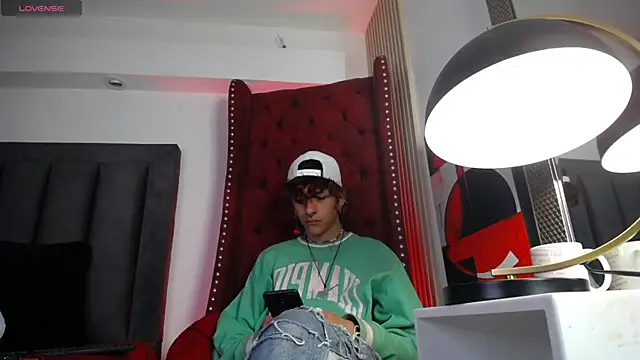 Cain Dantalion online show from April 2026 03:36:02 AM