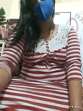 Snapshot of Tamil_Luckly_girl chatting on June 2026 01:49:01 PM Tamil Luckly girl online show from June 2026 01:49:01 PM