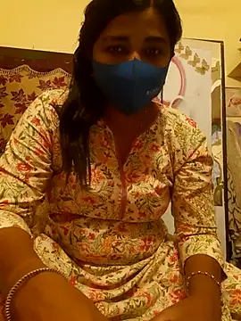 Snapshot of Tamil_Luckly_girl chatting on June 2026 03:07:02 PM Tamil Luckly girl online show from June 2026 03:07:02 PM
