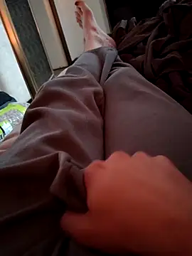 Snapshot of valetrav5 chatting on February 2026 09:03:01 PM valetrav5 online show from February 2026 09:03:01 PM