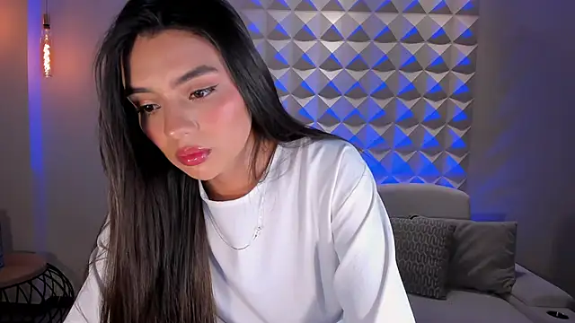 JulietteMoreau online show from March 2026 07:49:01 PM