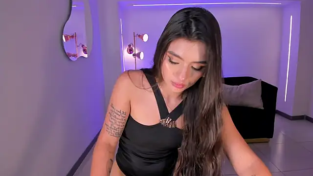 Snapshot of JulietteMoreau chatting on February 2026 09:36:01 PM JulietteMoreau online show from February 2026 09:36:01 PM