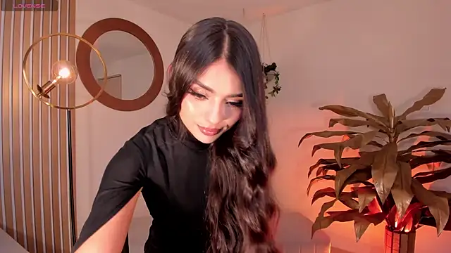 JulietteMoreau online show from April 2026 08:16:02 PM