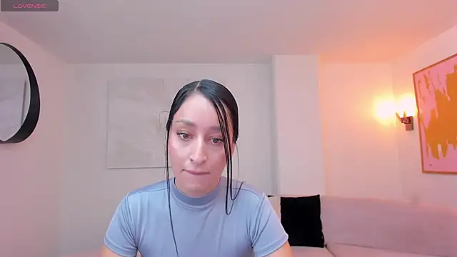 AmaraDivine online show from March 2026 11:40:02 AM