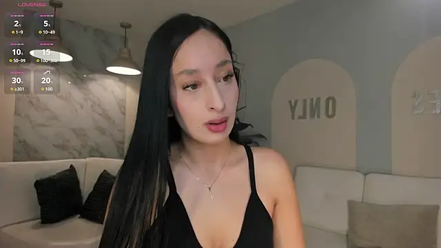 AmaraDivine online show from March 2026 05:25:02 PM