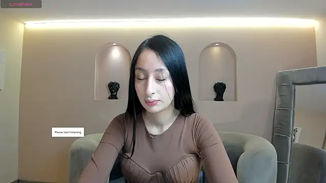 AmaraDivine online show from May 2026 11:05:02 AM