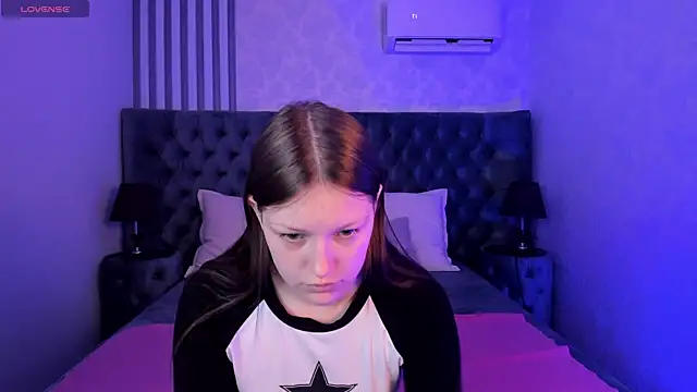 LauraBev online show from May 2026 06:01:01 AM