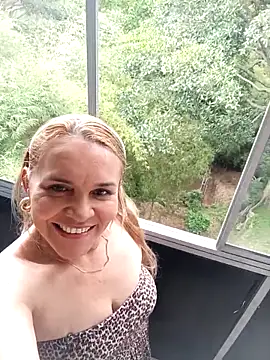 charlotte milf30 online show from February 2026 03:46:02 PM