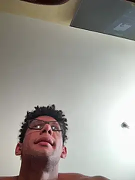 Valentinacouple online show from June 2026 07:23:01 PM