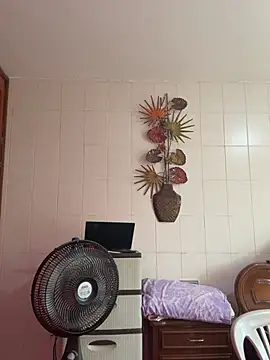 Valentinacouple online show from June 2026 04:46:01 PM
