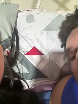 Valentinacouple online show from April 2026 12:23:01 AM
