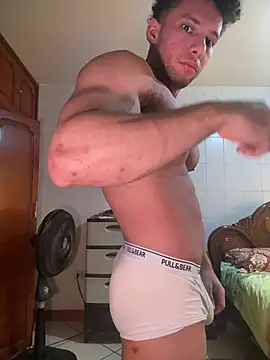 Valentinacouple online show from June 2026 04:26:02 PM