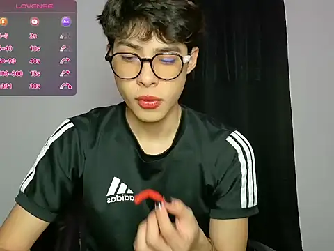 leotnk online show from February 2026 09:34:01 PM