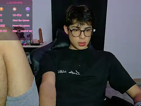 leotnk online show from February 2026 09:12:02 PM