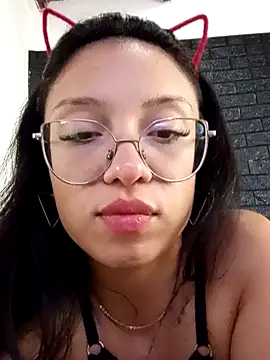 Moondefuego online show from March 2026 12:20:02 PM