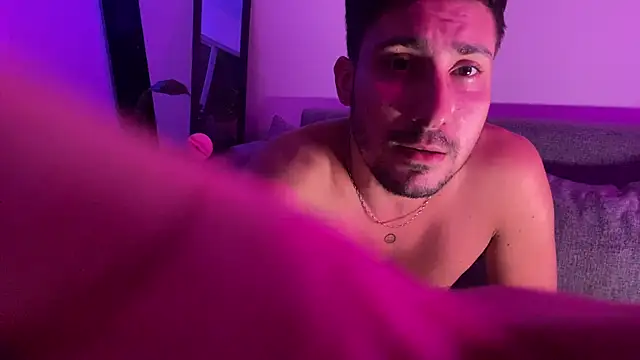 Heytincho online show from February 2026 08:39:01 AM