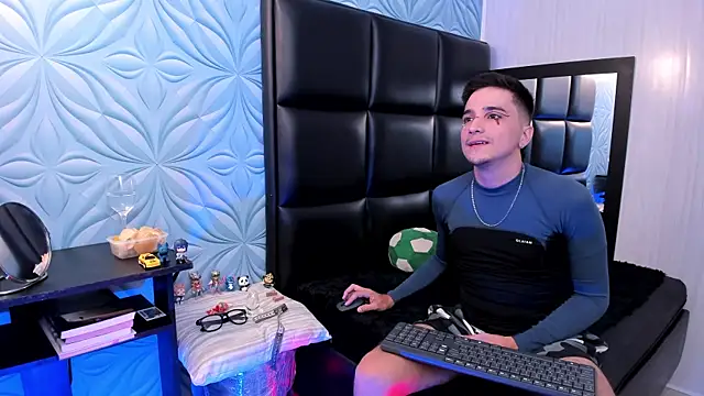 bad boy cum  online show from March 2026 06:13:02 AM