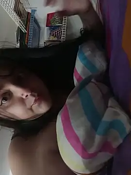 daphneev online show from June 2026 08:10:01 PM