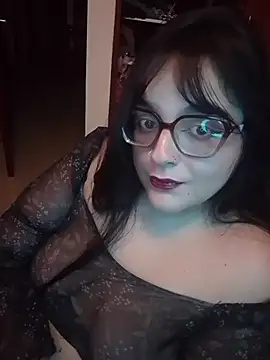 daphneev online show from May 2026 07:21:01 AM