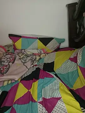 daphneev online show from July 2026 12:32:01 AM