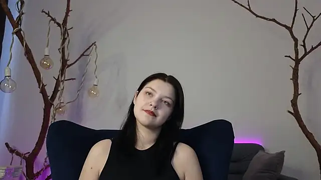 Snapshot of DeliaEffy chatting on February 2026 01:22:01 PM DeliaEffy online show from February 2026 01:22:01 PM