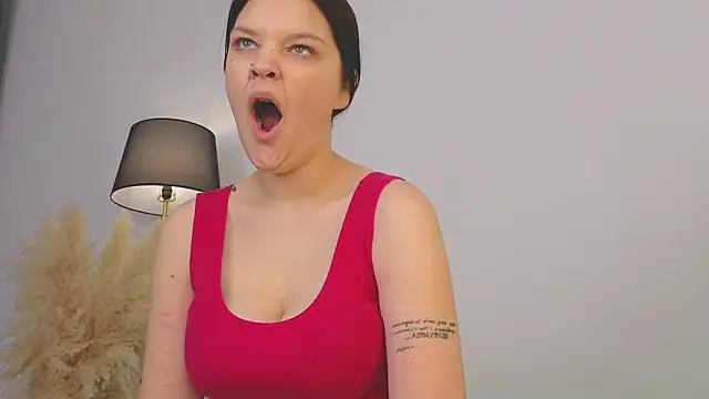 Snapshot of DeliaEffy chatting on February 2026 09:27:02 PM DeliaEffy online show from February 2026 09:27:02 PM