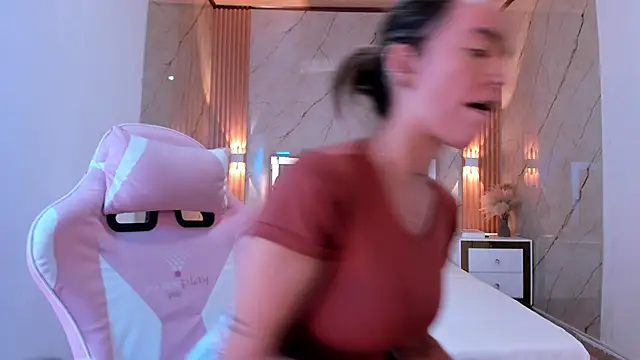 your whore Salome online show from February 2026 06:31:01 PM