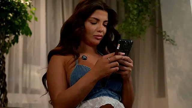 TheMaddisonShow  online show from February 2026 03:47:01 AM