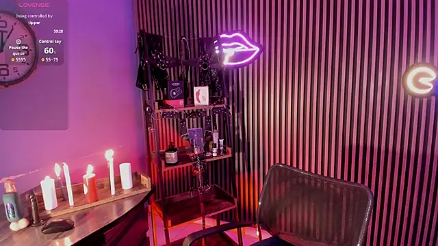 Maximoking26 online show from April 2026 01:50:01 AM