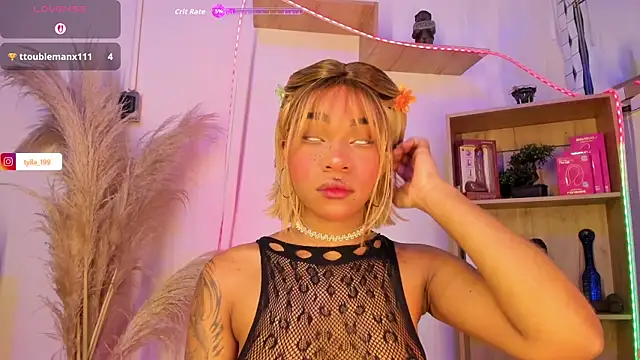 Tylla   online show from April 2026 04:04:02 AM