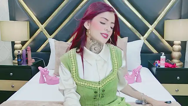 AntonellaEscudero online show from April 2026 08:04:01 PM