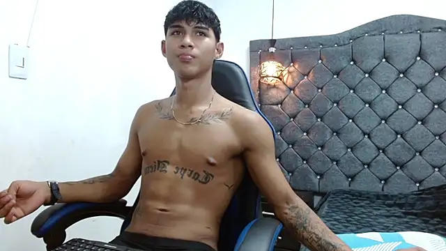 Snapshot of luka_big18 chatting on April 2026 04:03:01 AM luka big18 online show from April 2026 04:03:01 AM