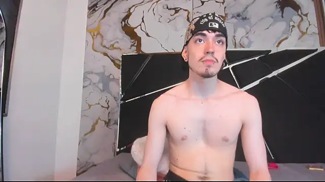 Couple In Heat online show from March 2026 07:36:02 PM