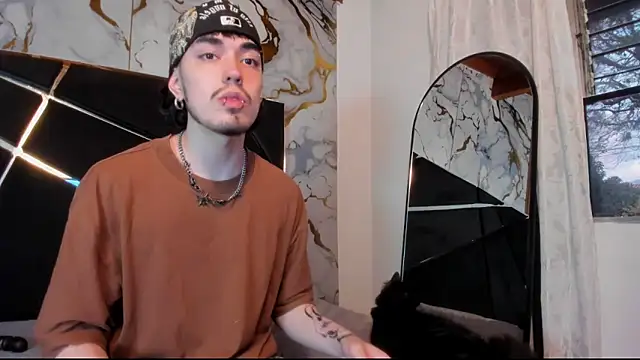 Couple In Heat online show from March 2026 08:33:01 PM