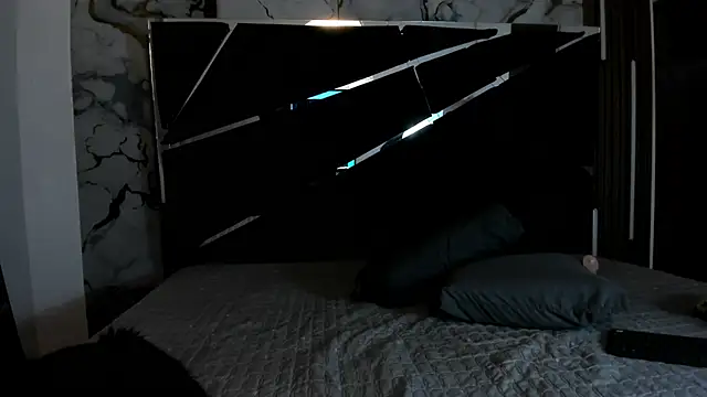 Couple In Heat online show from April 2026 07:51:01 PM