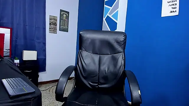 goodgirlxxl online show from April 2026 12:39:01 AM