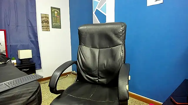 goodgirlxxl online show from April 2026 11:11:02 PM